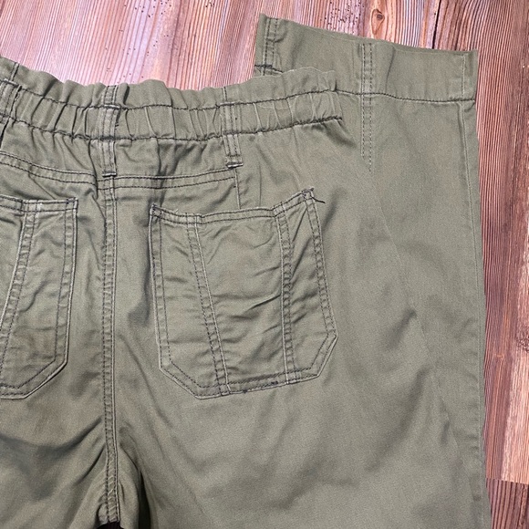 4/$16 Kensie Jeans Army Green Pants - Picture 3 of 10